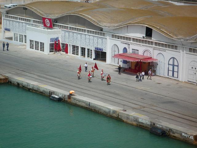 TU002.jpg