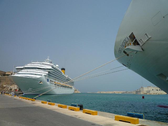 LV020.jpg