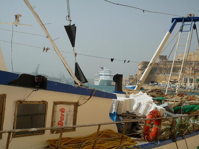 LV027.jpg