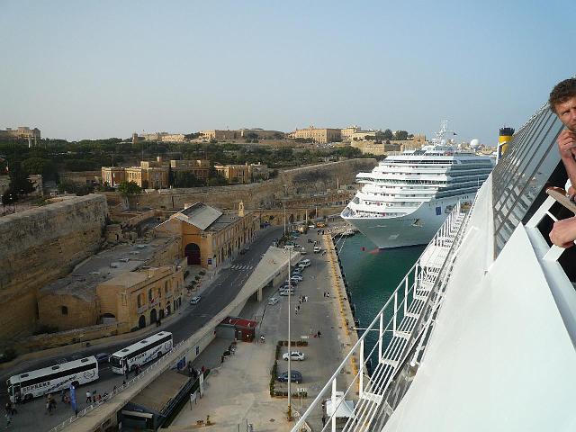 LV035.jpg