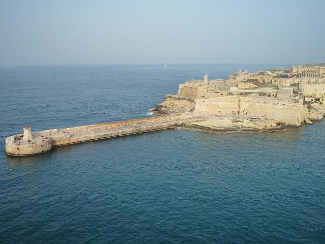 LV044.jpg